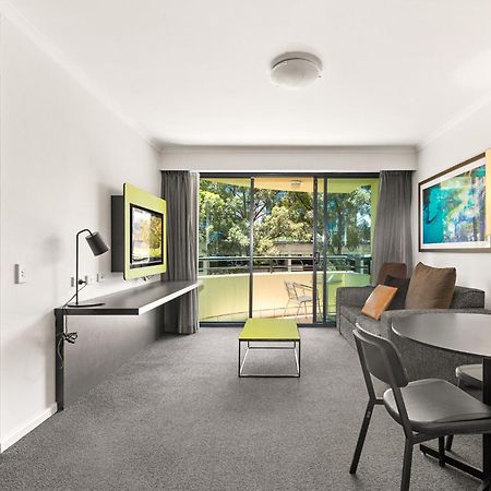 Sleek 1-Bed By Jubilee Park With Rooftop Pool Apartment Sydney Exterior photo